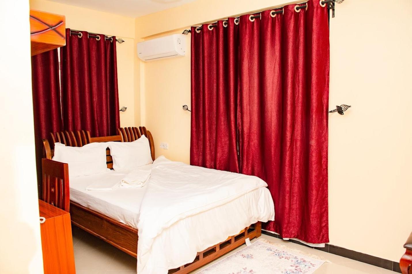 Vose Hotel & Spa Dar Es Salaam Exterior foto